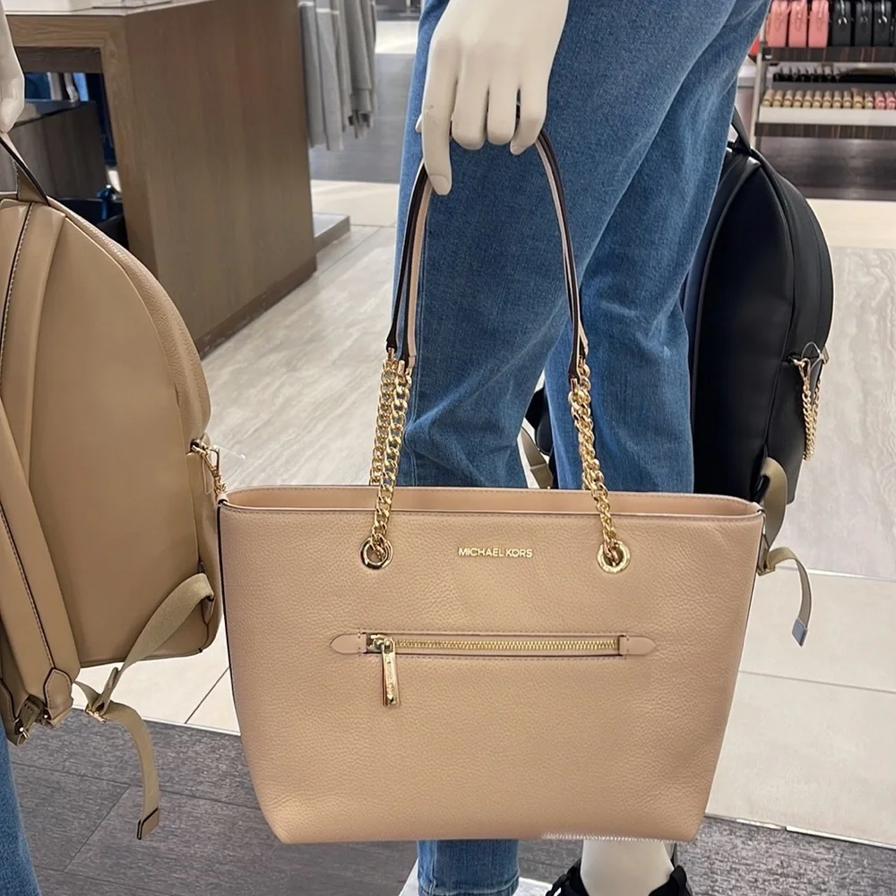 MICHAEL KORS Jet Set Medium Front Zip Pebbled Leather Chain Tote Bag Buff NWT